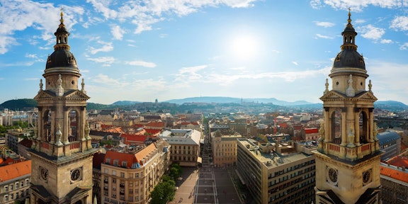 חברה בת בהונגריה