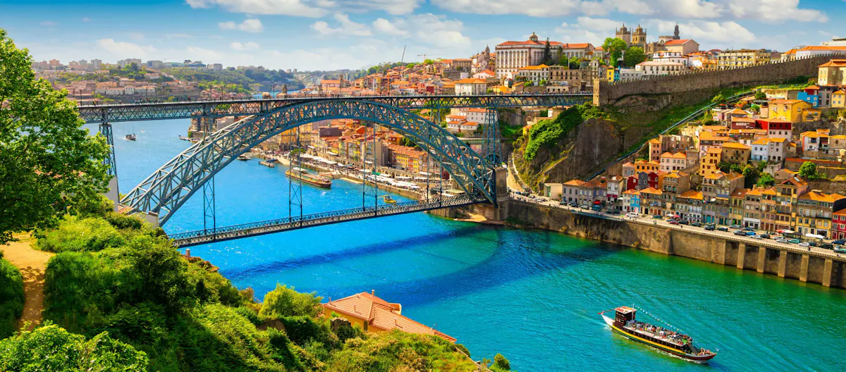 Blog | Guide to Hiring in Portugal | Preview