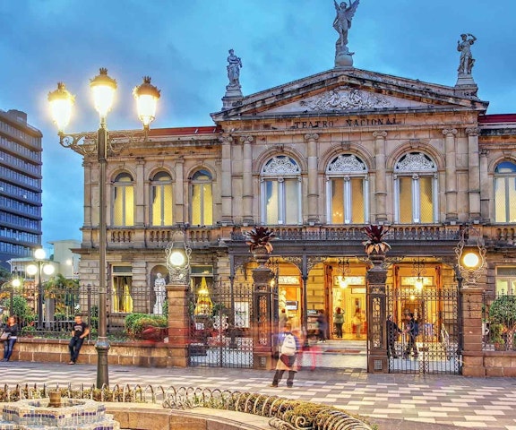 कोस्टा रिका सहायक कंपनियाँ