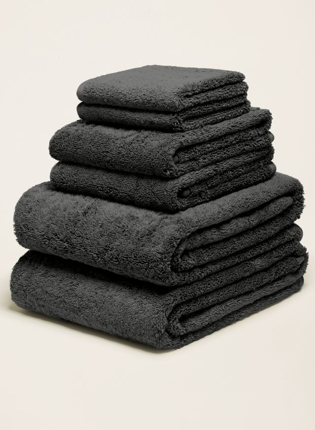 Serene towel set