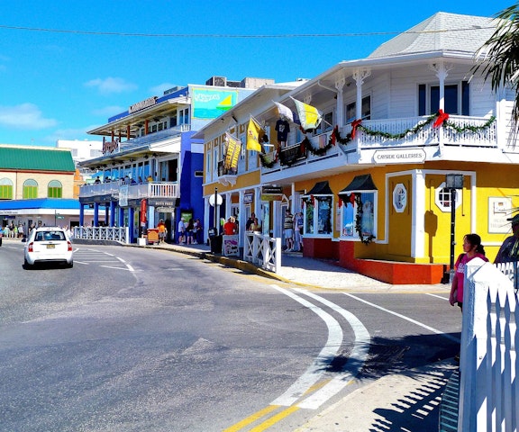 Dotterbolag till Caymanöarna