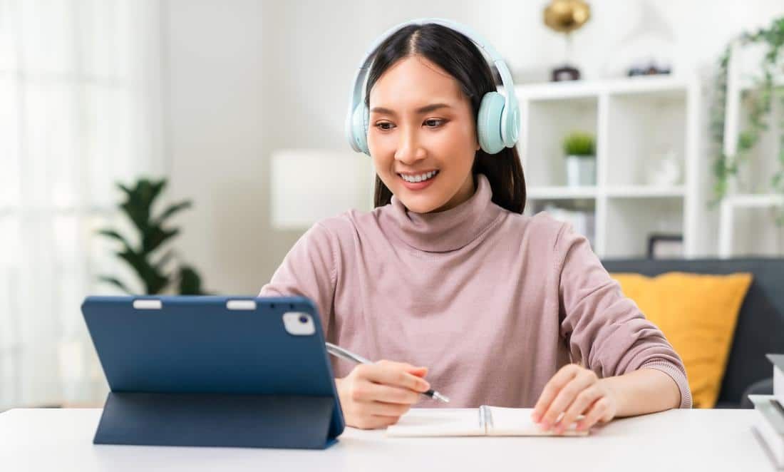 Blog | How to Build a Best-In-Class Virtual Onboarding Program | Preview