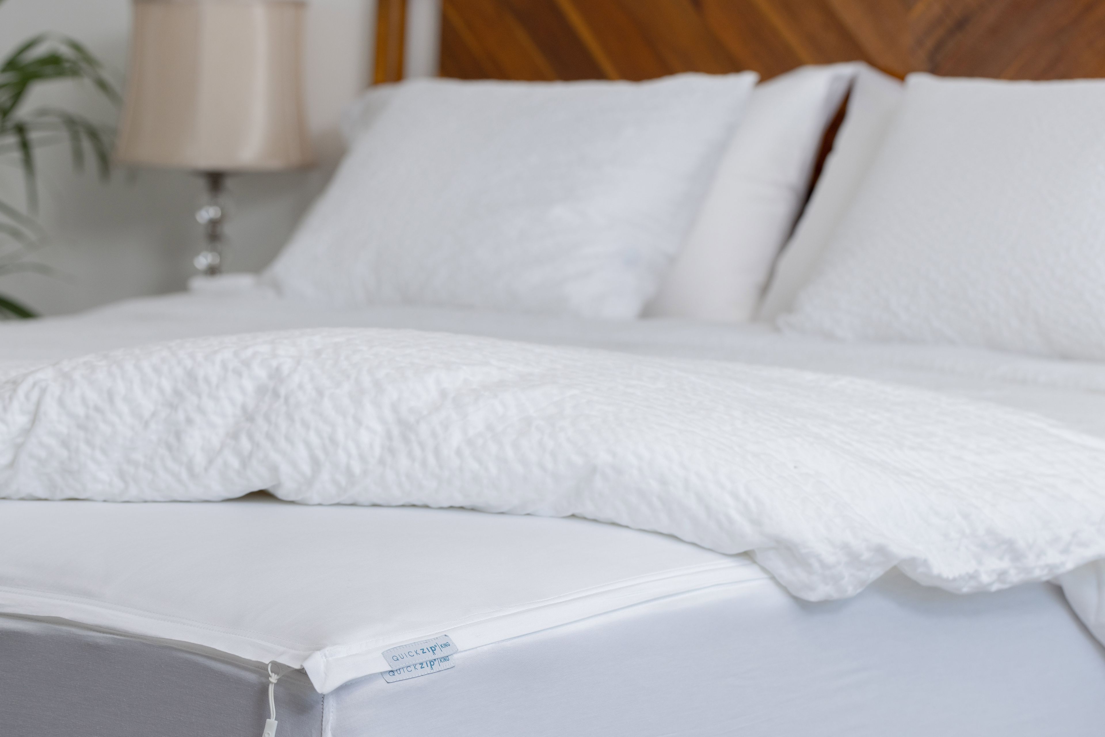 QuickZip fitted sheet attractive product photo for adjustable beds