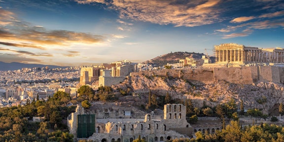 यूनान सहायक कंपनियाँ