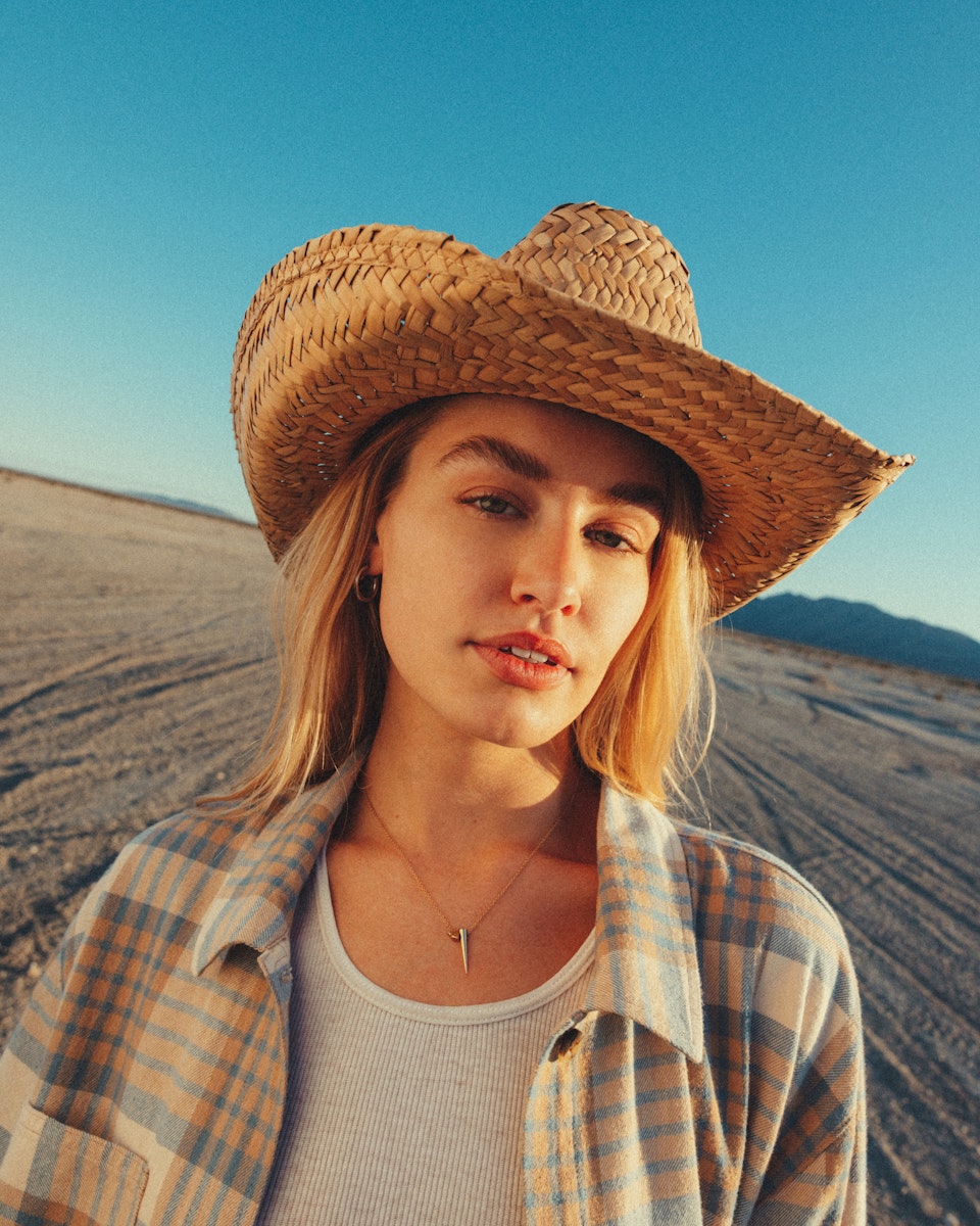 Rodeo Style Tips - Wearing Straw Rancher Hat