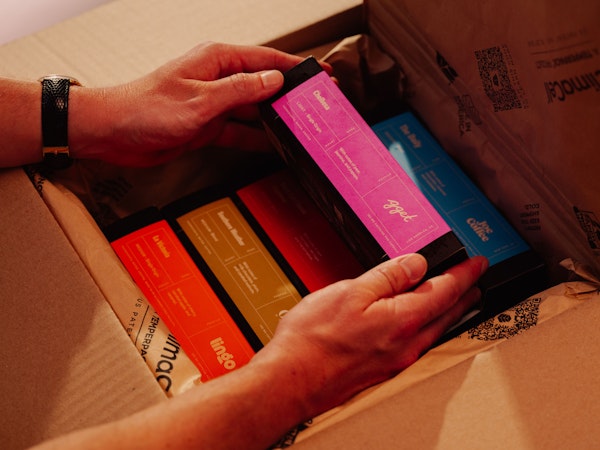 Cometeer box